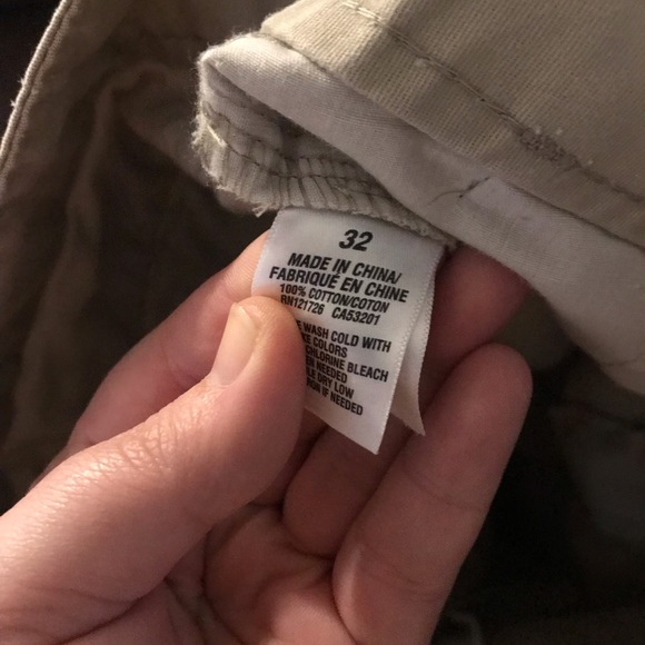 Men’s Khaki Dress Shorts - Picture 3 of 3